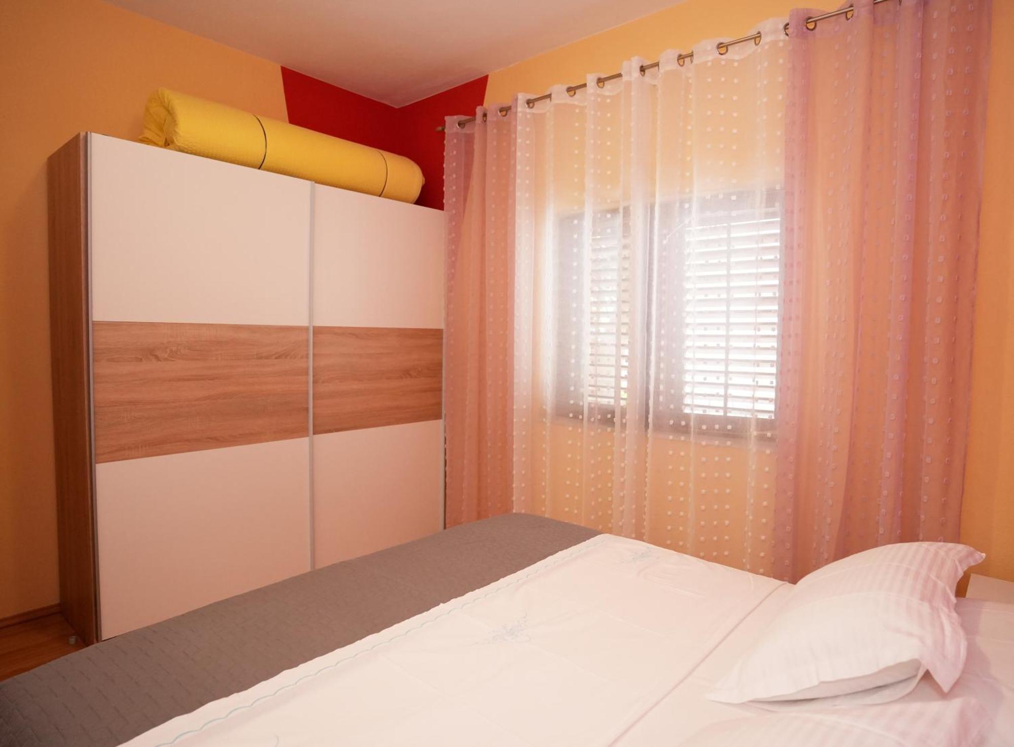 Apartment Beky Podstrana Exterior photo
