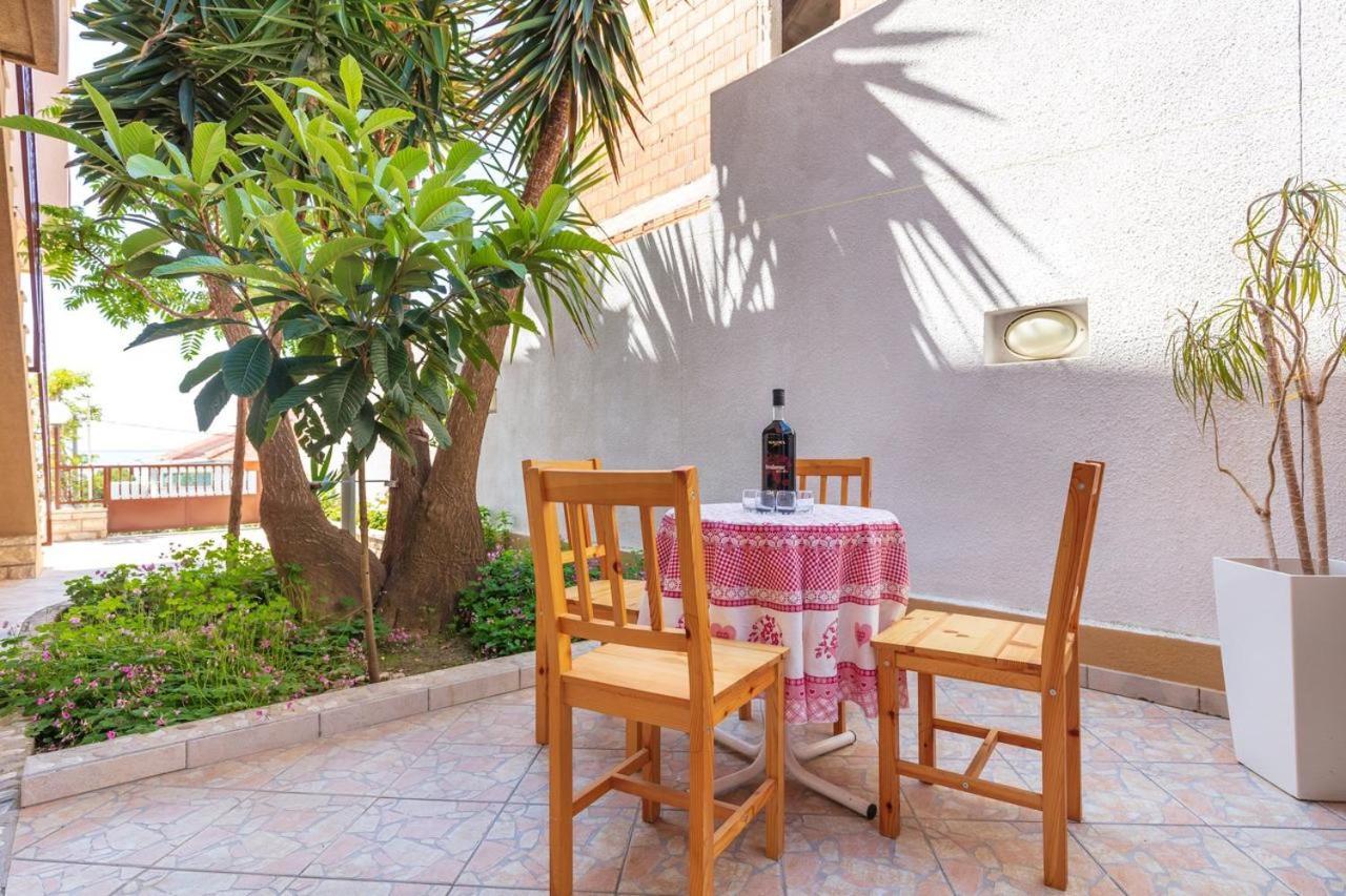 Apartment Beky Podstrana Exterior photo